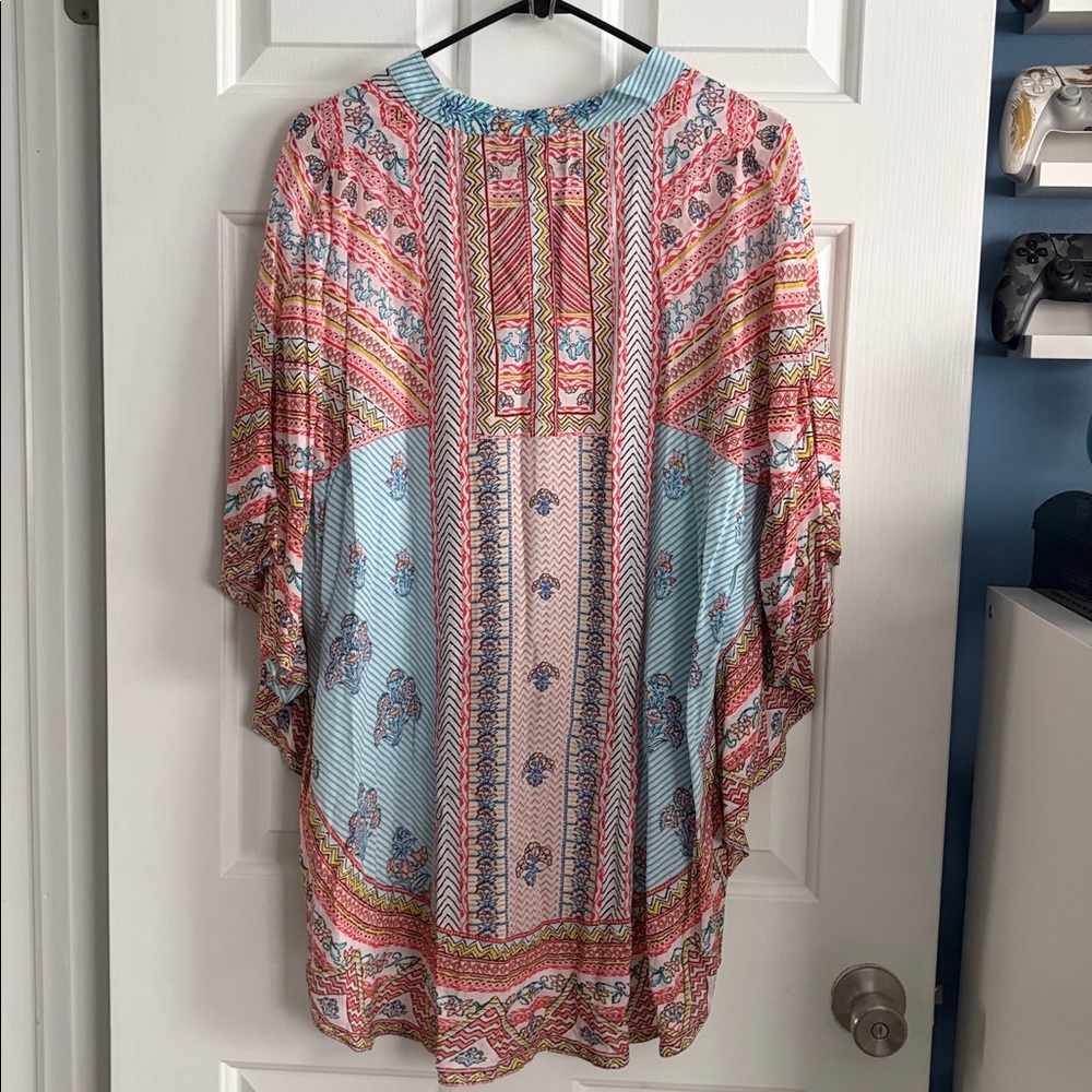 NEW Tolani Collection Poncho Style Boho Aztec Tribal Blouse Top - Picture 4 of 4
